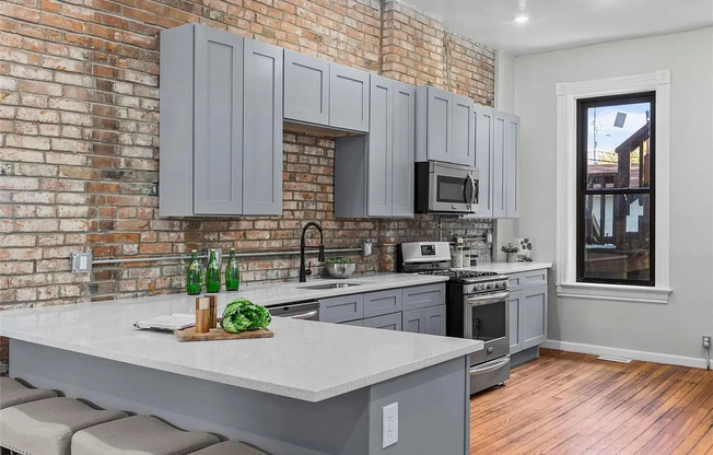 Absolutely Adorable Renovated 2-Bedroom, 2-Bathroom Gem!