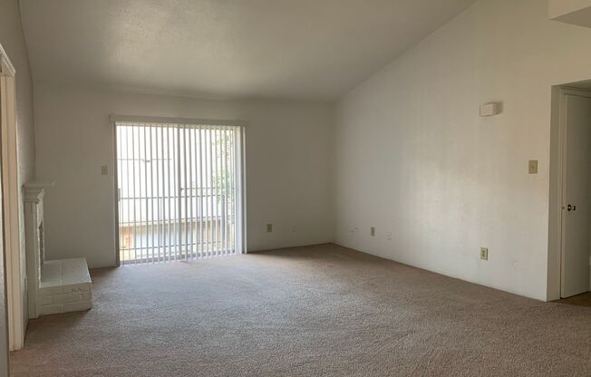 2 beds, 2 baths, 1,003 sqft, $1,050, Unit 1802