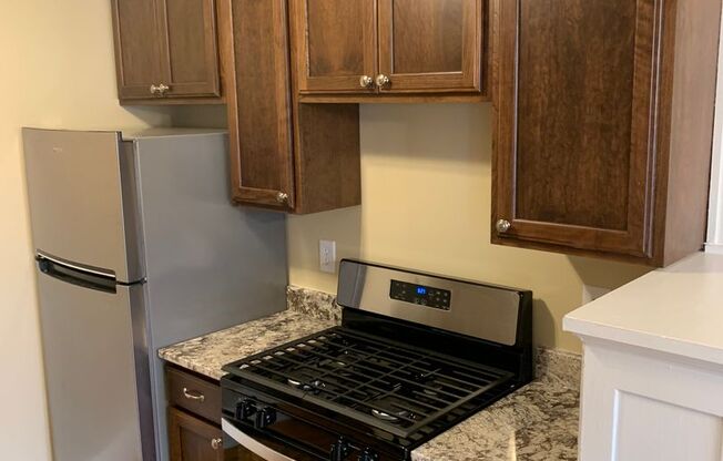 2 beds, 1 bath, $1,399, Unit 2809-310