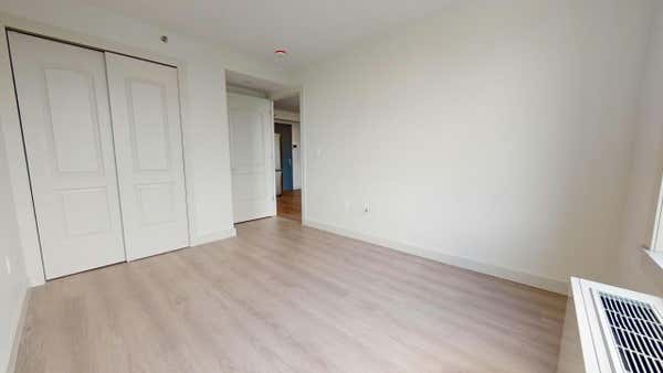 2 beds, 1 bath, 750 sqft, $3,300, Unit 7F