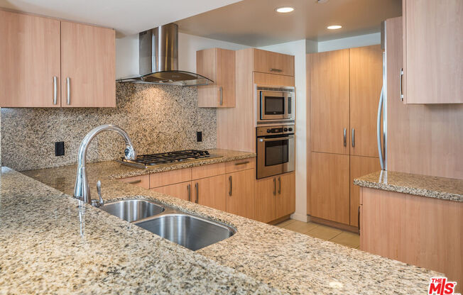 2 beds, 2 baths, 1,584 sqft, $6,400, Unit 1608