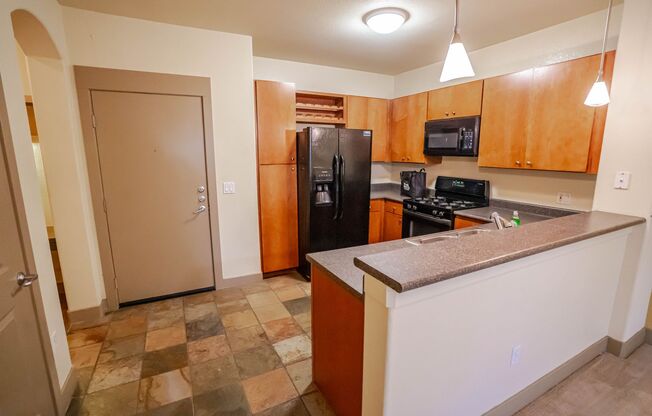 1 bed, 1 bath, $2,295