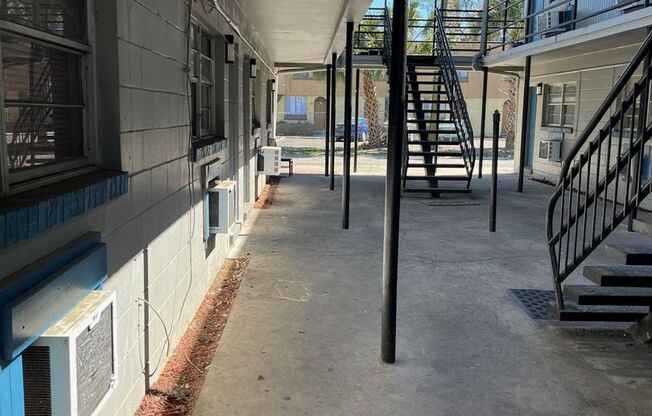 1 bed, 1 bath, $800, Unit 5844 Justina Court Unit 5