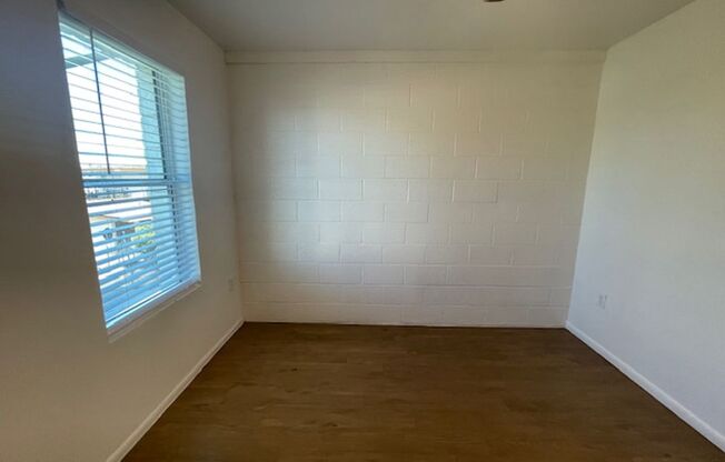 2 beds, 2 baths, 950 sqft, $1,250, Unit 534J