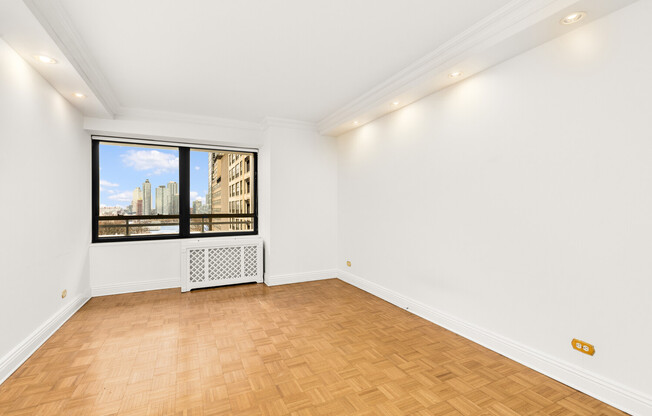 1 bed, 1.5 baths, 1,074 sqft, $6,500, Unit 10D