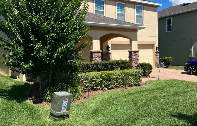 4 beds, 2.5 baths, $2,799