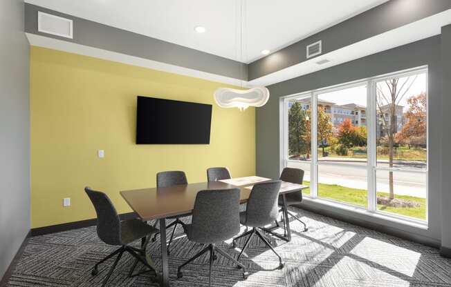 Common space meeting room - Nuvelo at Parkside