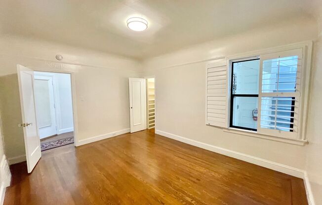 2 beds, 1.5 baths, 1,300 sqft, $7,500, Unit 2654 Greenwich Street