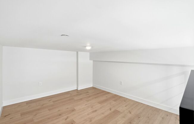 Studio, 1 bath, 334 sqft, $1,595, Unit 303-C