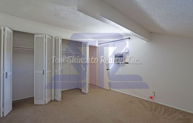 3 beds, 2 baths, $3,100