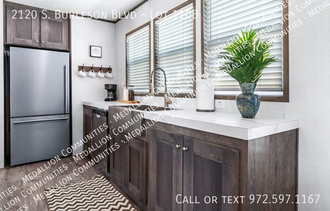 2120 S BURLESON BLVD