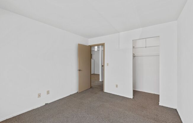 1 bed, 1 bath, 550 sqft, $960, Unit 203