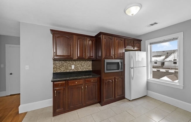 129 LYNNWAY