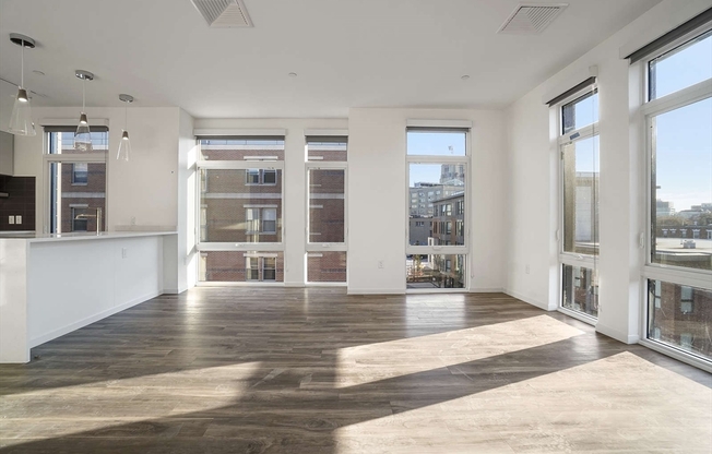 3 beds, 2 baths, 1,153 sqft, $6,500, Unit 506