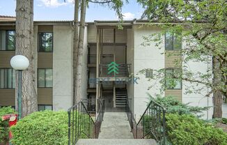 1 bed, 1 bath, $2,100