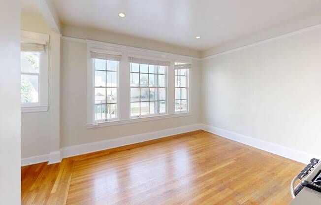 327 9 AVE