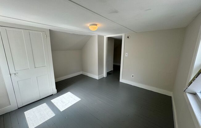 1 bed, 1 bath, $1,295, Unit 2