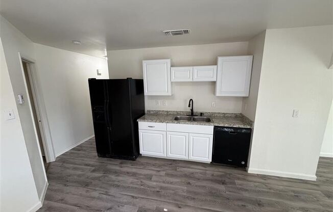 Beautiful and Stylish 3 bedroom & 2 bathroom