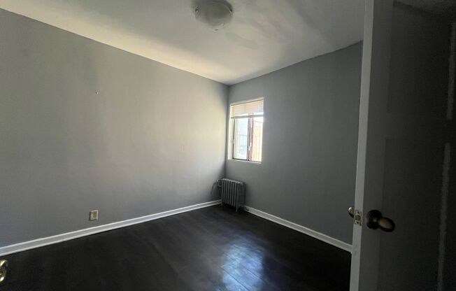 1 bed, 1 bath, $895, Unit 408