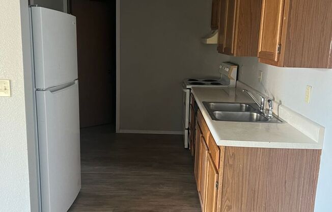 1 bed, 1 bath, $744