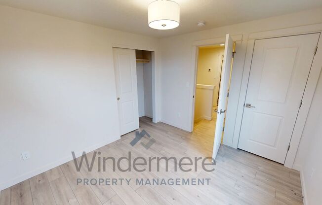 3 beds, 2.5 baths, 1,268 sqft, $1,995, Unit 265 Avery