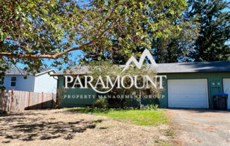Charming 2-Bedroom Duplex with Garage!