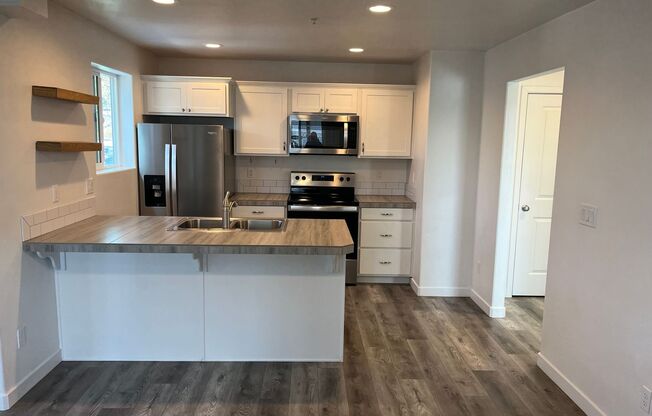 1 bed, 1 bath, $1,750