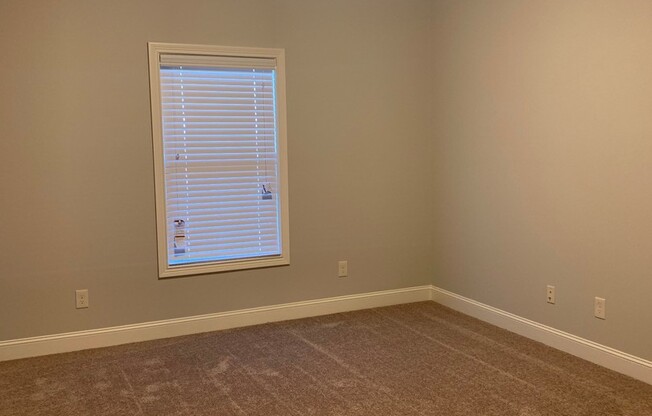 1 bed, 1 bath, 848 sqft, $900, Unit 60