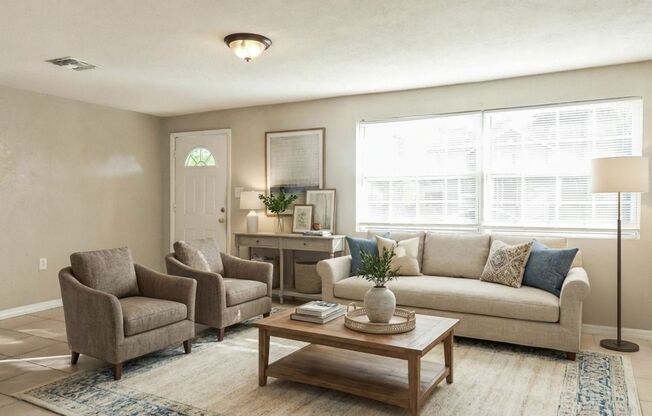 3 Bedroom, 1 Bathroom Home for Rent in Tampa!