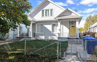Beautiful Home!  Perfect combo of old world charm with modern finishes & ammenities!