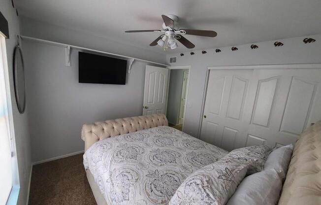 3 beds, 2 baths, 1,723 sqft, $10,500