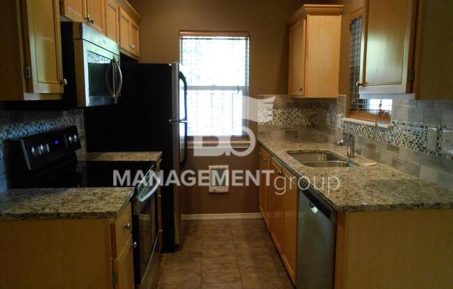 3 beds, 2.5 baths, $2,250