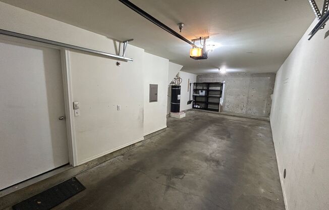 Gorgeous 2 bedroom 2 bath townhome available now!