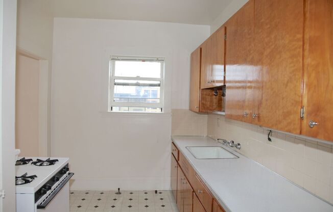 1232 SW JEFFERSON ST