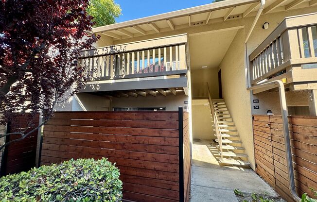 Nice Upper Unit in the Desired Station West!
