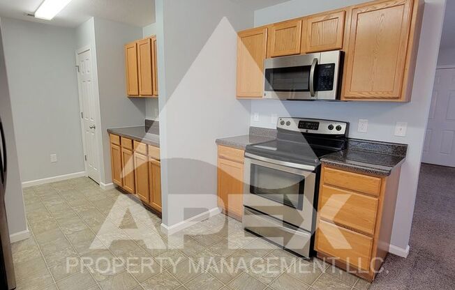 2 beds, 2 baths, $1,900