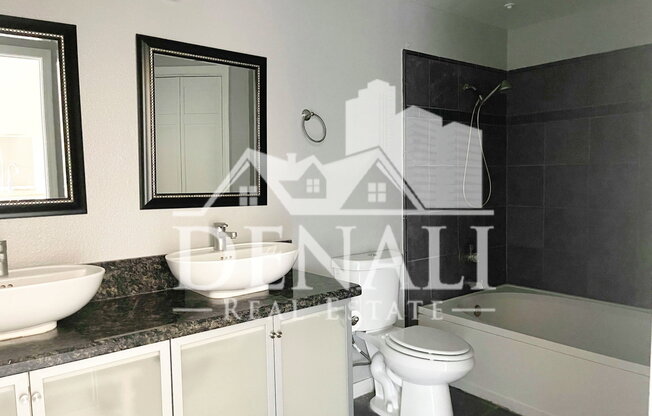 1 bed, 1 bath, 692 sqft, $1,095, Unit 327