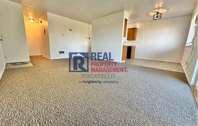 2 beds, 1 bath, $799, Unit #3