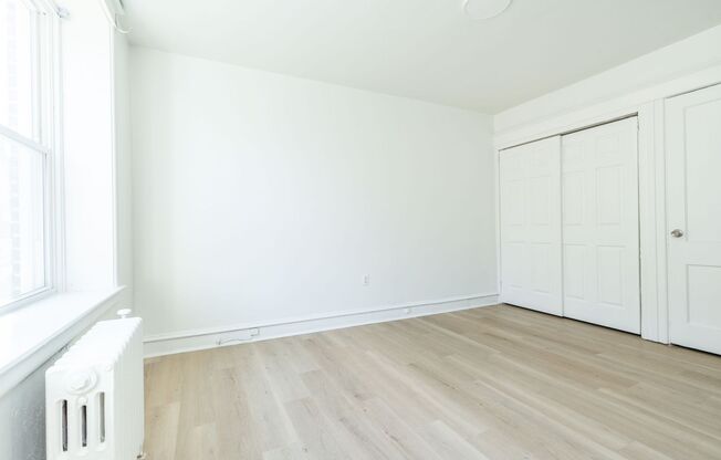 Studio, 1 bath, 375 sqft, $1,175, Unit A7