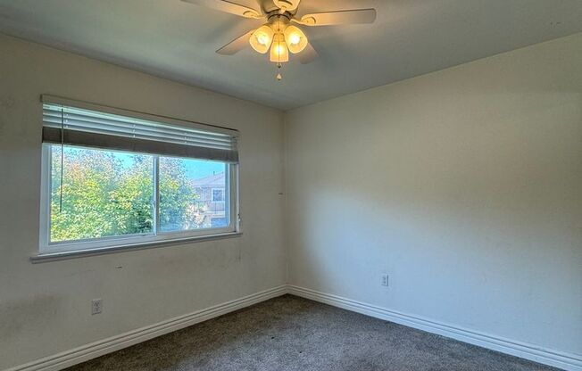 Modern 2 Bed 1 Bath Townhouse in San Juan Capistrano