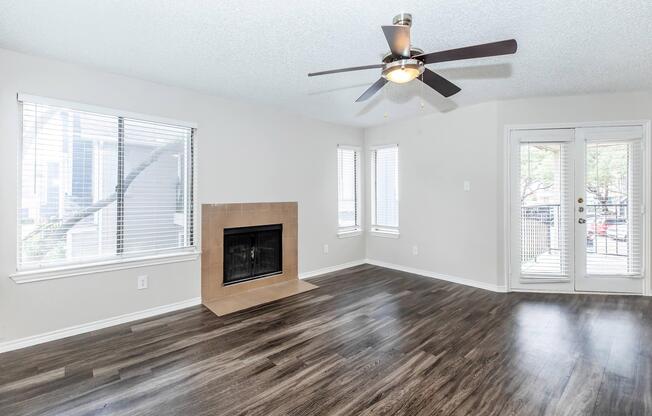 2 beds, 1 bath, 940 sqft, $1,665