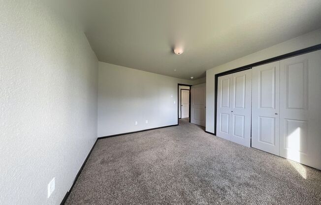 2 beds, 2 baths, 1,070 sqft, $1,405, Unit 3148-302