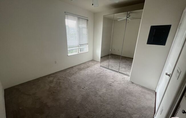 1 bed, 1 bath, 870 sqft, $3,000, Unit 464