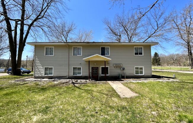Five Lakes Apartments