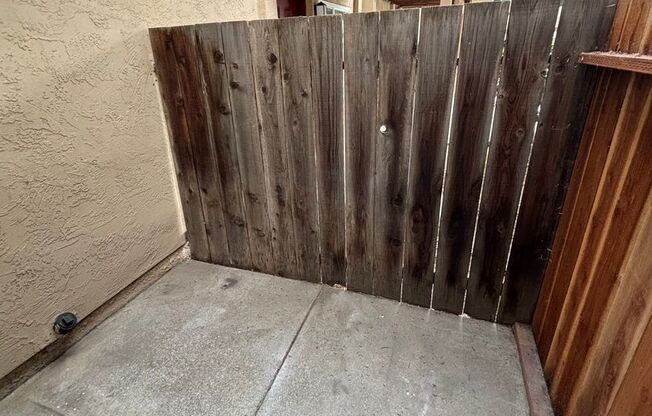 292 - 350 Franciscan Ct