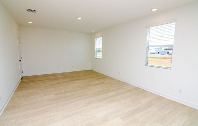 506 FORSBERG CT