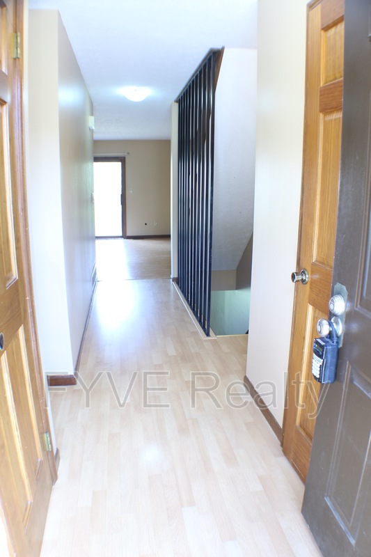 5262 Timberline Rd