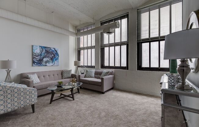 1 bed, 1 bath, 600 sqft, $1,549, Unit 320