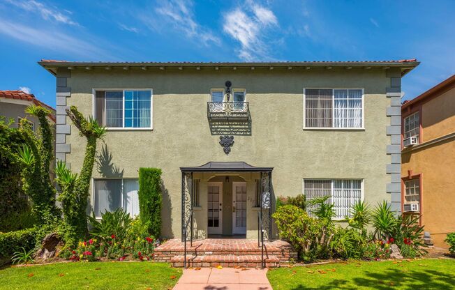 227 South Gale Drive