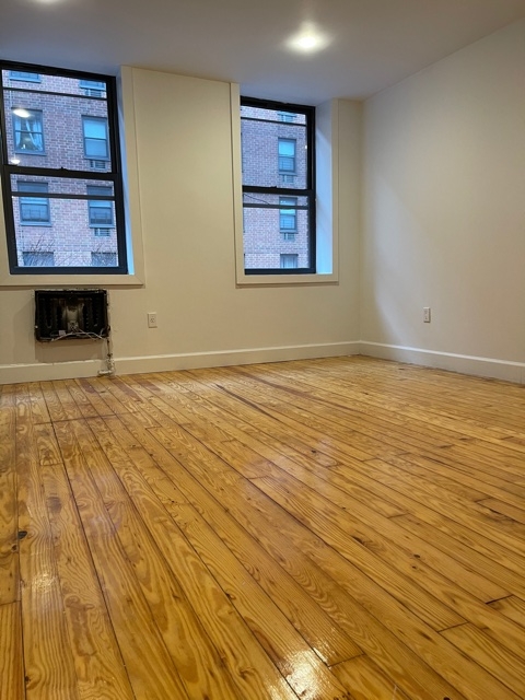 15 Stanton St 5C